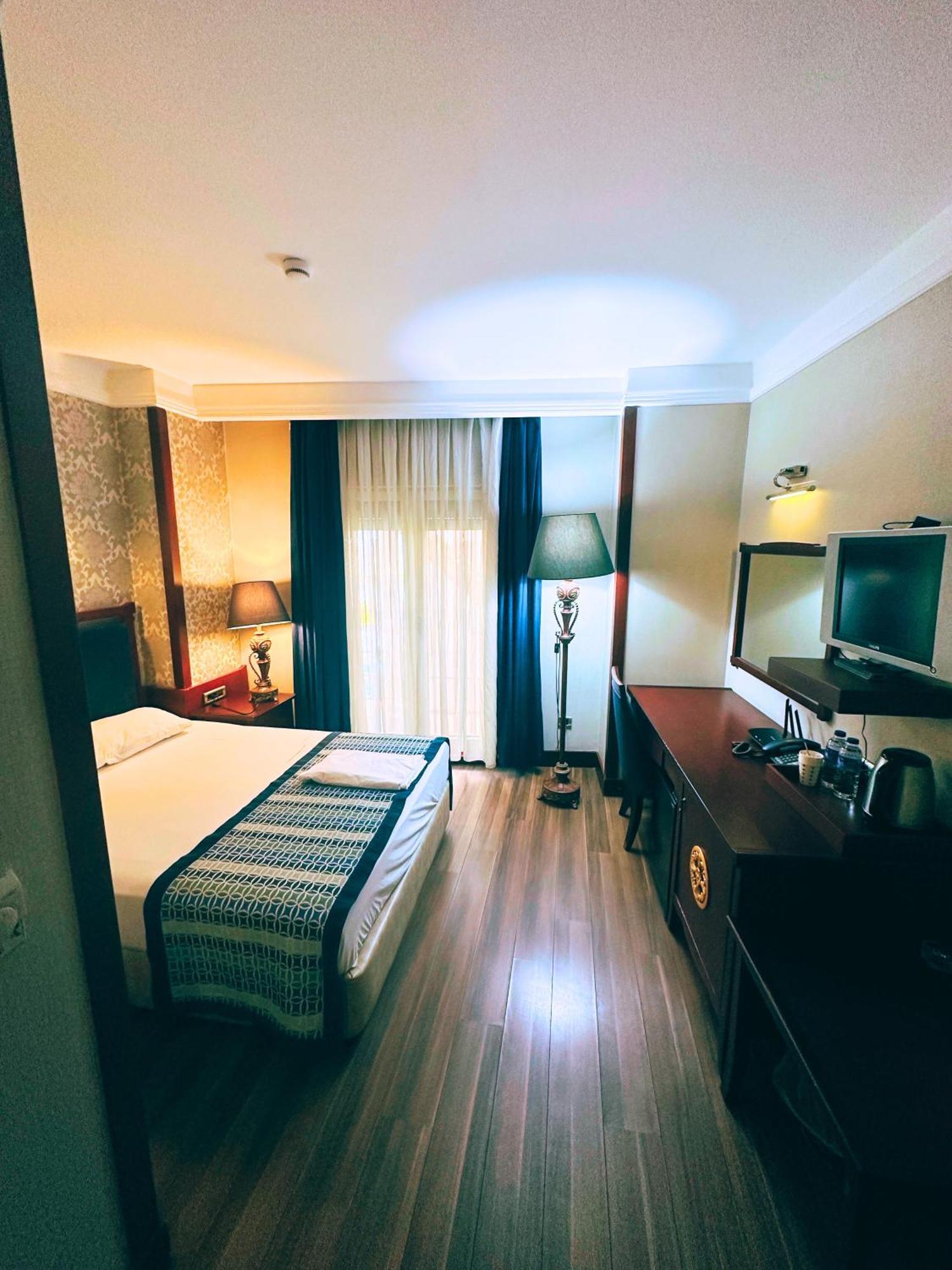Boutique Princess Hotel Istanboel Buitenkant foto
