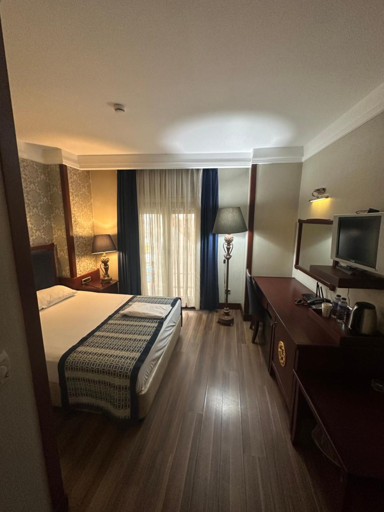 Boutique Princess Hotel Istanboel Buitenkant foto